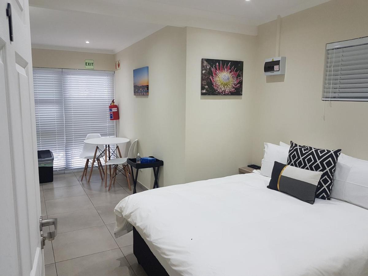 Sharon'S House: Modern Self-Catering Rooms كيب تاون المظهر الخارجي الصورة